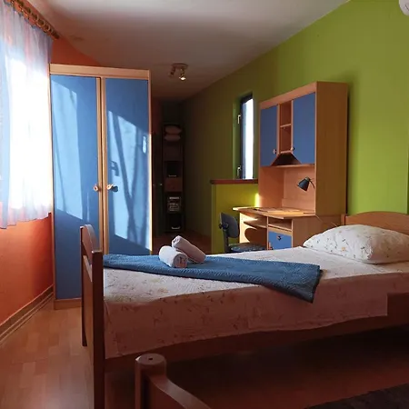 In Stone House On Hvar Appartement *